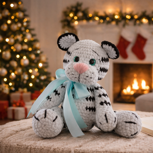 Marun – The Gentle Crochet White Tiger🐯