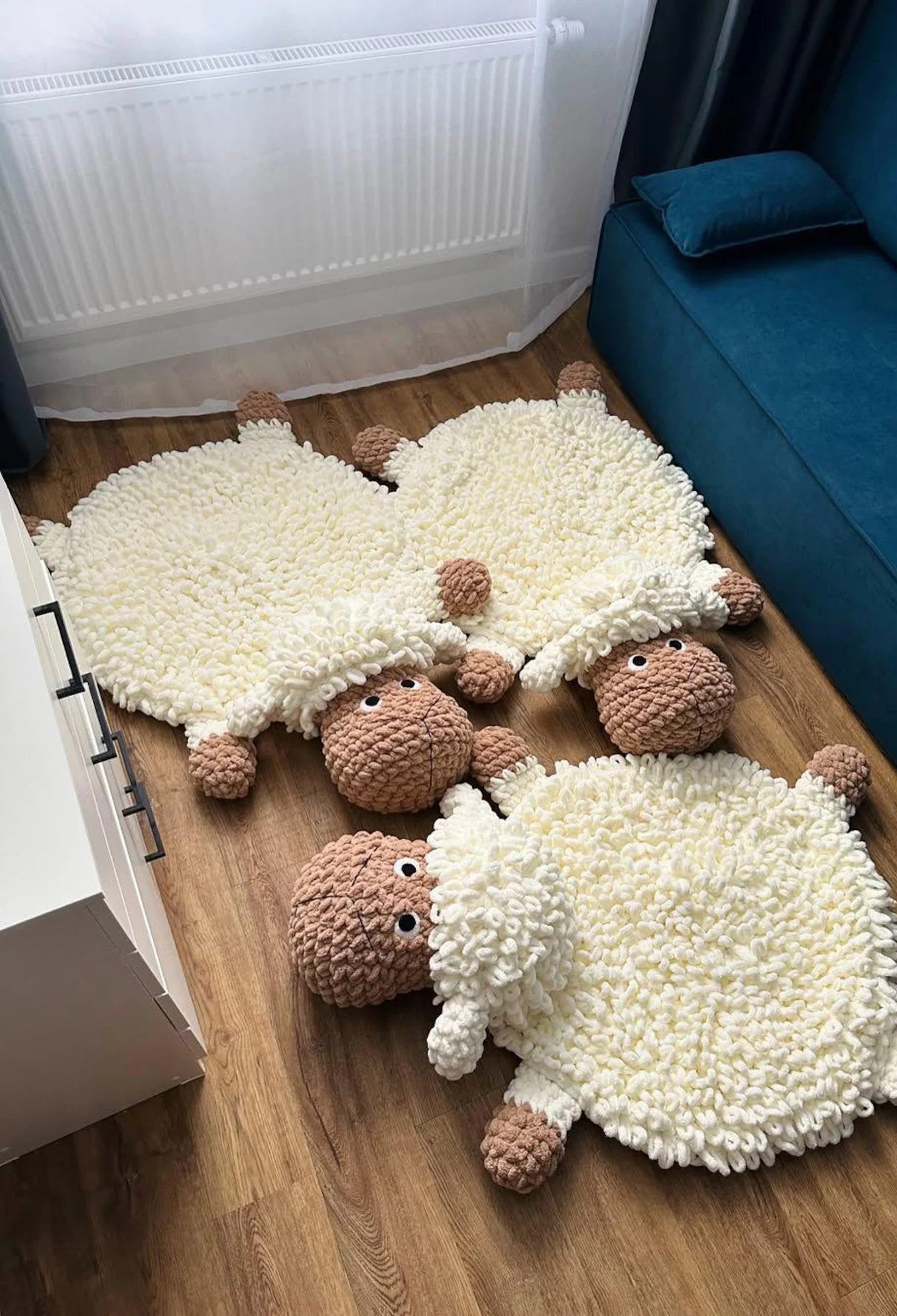Fluffy Sleepy Sheep Rug Crochet Pattern – Cozy & Cute Design